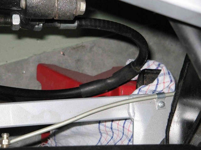 Rescued attachment clutch cable 2.jpg